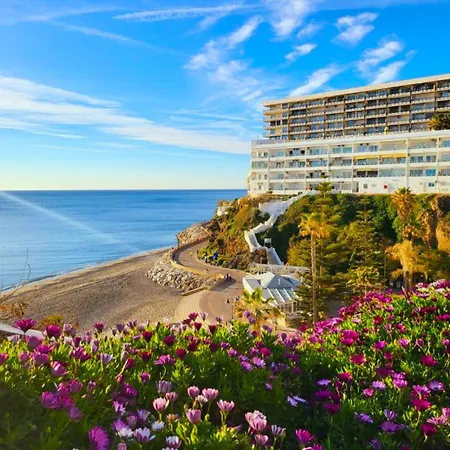 Santa Clara Modern & Exclusive Seafront Apartment Torremolinos