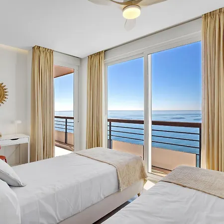 Apartment Santa Clara Modern & Exclusive Seafront Torremolinos