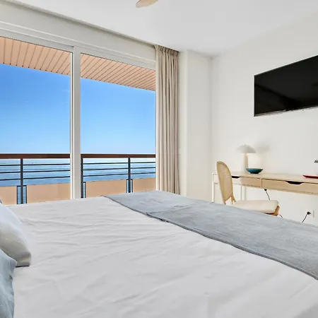 Apartment Santa Clara Modern & Exclusive Seafront *