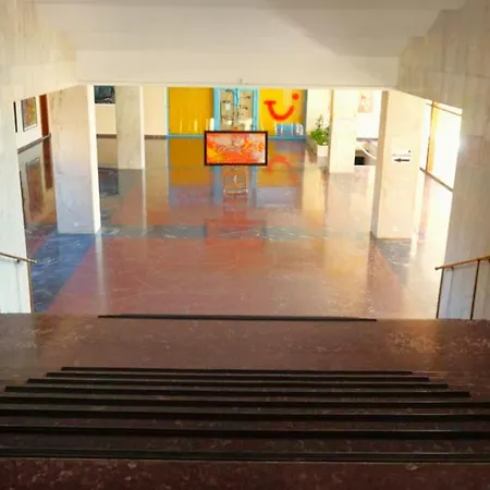 Santa Clara Modern & Exclusive Seafront Appartement *