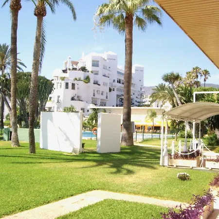 Santa Clara Modern & Exclusive Seafront Appartement *