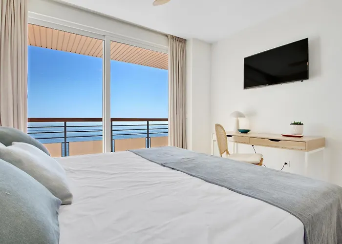 Apartmán Santa Clara Modern & Exclusive Seafront *