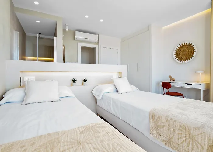 Santa Clara Modern & Exclusive Seafront Apartmán